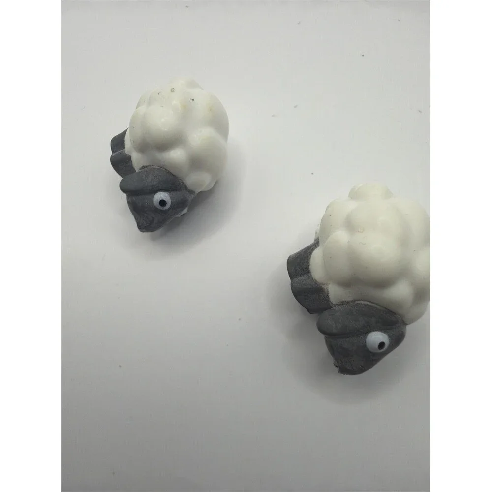 Mega Bloks Skylanders  White Sheep  Figure Set Of 2 T1